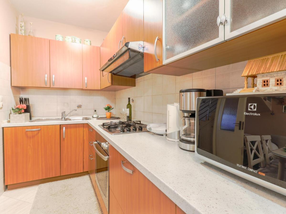 City Center 3 Bedroom Apartment Vrsar Exterior photo